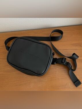 Black PU leather Belt Bag with an extra extension strap NWOT